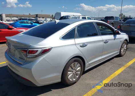 2017 Hyundai Sonata Hybrid Se from USA, damaged, VIN KMHE24L12HA054011